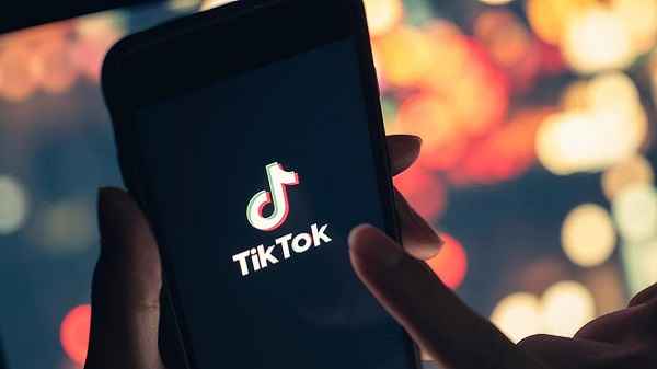 Why TikTokDer Stands Out