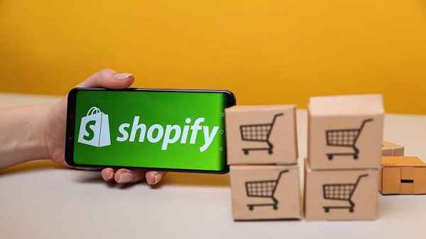 Shopify The E-commerce Pioneer